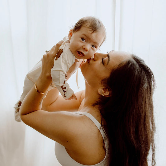 The Science of Touch: How Skin-to-Skin Contact Benefits Mom's Mental Health